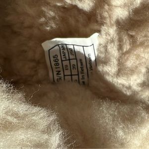 Ugg Cozy ll slippers size 8 black in box